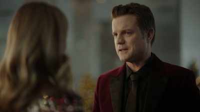 Charlotte, you do know this show
could be a game-changed for you. - Christmas by Design
