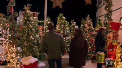 [Charlotte] Every person writes down
something they're grateful for every year. - A Brush with Christmas