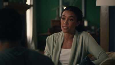 Charlotte traced
her DNA to Taura Bridges, - Ruined