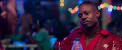 [charming music playing] - Christmas in Lagos