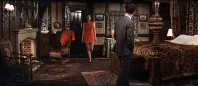 -Charming room.
-You have been here many times before. - Inspector Clouseau