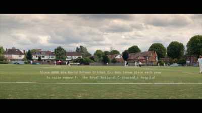 -(chatter continues)
-(birds chirping) - David Holmes: The Boy Who Lived
