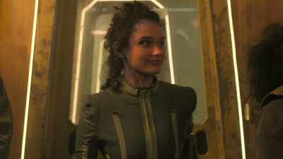[chattering resumes] - Vagrant Queen