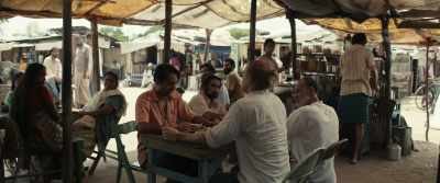 [CHATTERING STOPS] - Shantaram