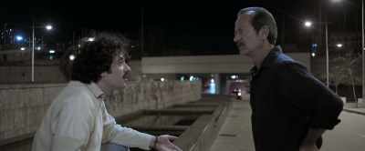 - Che impressione t'ha fatto?
- Mah, un po' un tipo eccentrico. - Scordato
