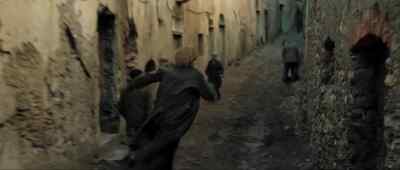 Check all the courtyards! - Inkheart