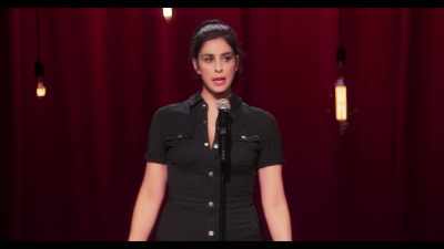 - Check it out.
- [audience applauding] - Sarah Silverman: A Speck of Dust