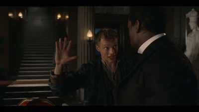 Check his teeth, Mr. Cooper.
Check his teeth. - The Irregulars