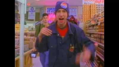 ♪ Check the O.R.
You like it so far ♪ - This Is the Tom Green Documentary