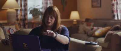 Checks on him and, you know, - Don't F**k with Cats: Hunting an Internet Killer