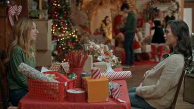 -[cheerful music]
-[people chattering] - Take Me Back for Christmas
