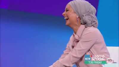 (CHEERING AND APPLAUSE)
I'm so sorry! - Would I Lie to You?