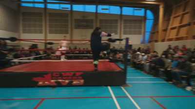 (Cheering & Applause) - The Wrestlers