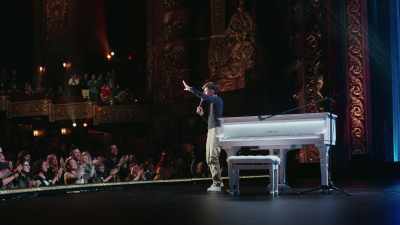 [cheering and applause continues] - Tig Notaro: Hello Again