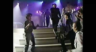 [cheering and applause] - The Sparks Brothers