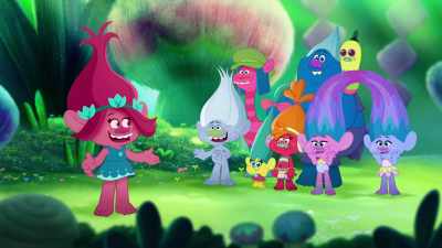 [cheering] - Trolls: TrollsTopia