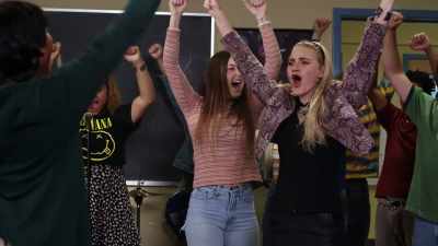 (CHEERING) - Schooled