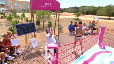 (CHEERING) - Love Island