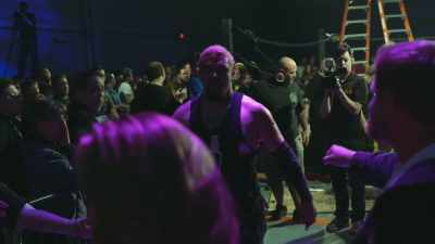 (cheering) - The Wrestlers