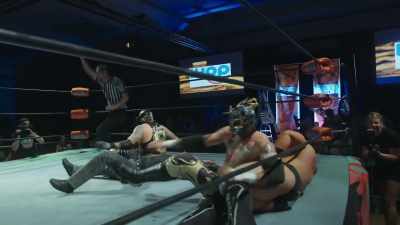 (Cheering) - The Wrestlers