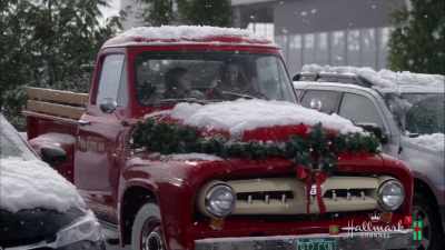[Cheering] - Christmas in Evergreen