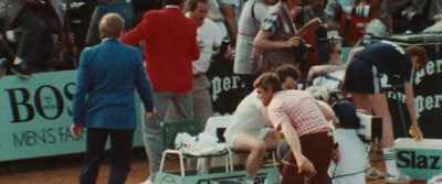 CHEERING - McEnroe