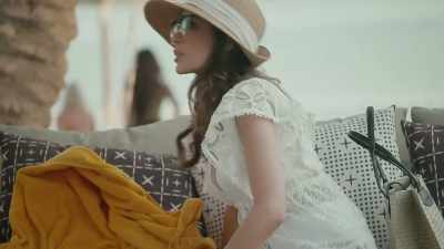 [cheering] - The Real Housewives of Dubai