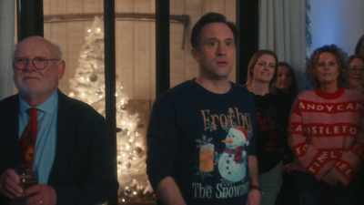 [cheering] - A Very Vermont Christmas