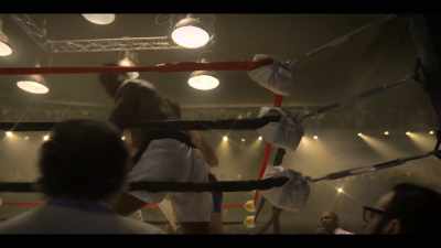 (CHEERING) - Fight Night: The Million Dollar Heist