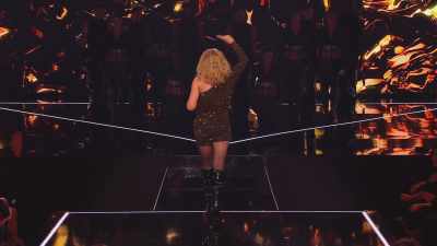 CHEERING - An Audience With Kylie