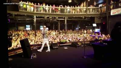 [cheering] - Aaron Carter: The Little Prince of Pop