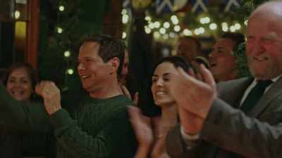 [cheering] - A Merry Scottish Christmas