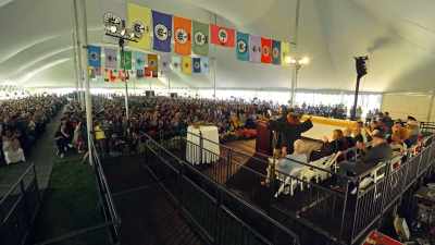 ( cheering ) - The Unmaking of a College