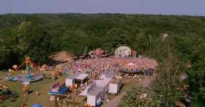 [Cheering] - Hannah Montana: The Movie