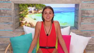 (CHEERING) - Love Island Australia