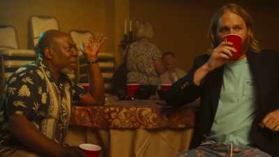 cheers-and-applause-is-that - Lodge 49