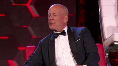 [ Cheers and applause ] - Comedy Central Roast of Bruce Willis