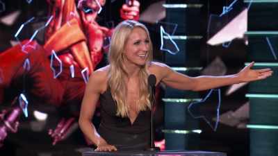 [ Cheers and applause ] - Comedy Central Roast of Bruce Willis