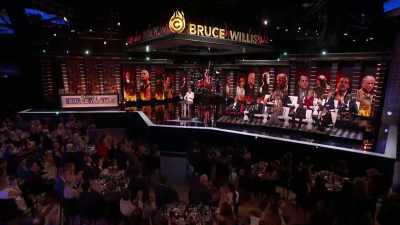 [ Cheers and applause ] - Comedy Central Roast of Bruce Willis