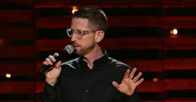 [cheers and applause] - Neal Brennan: 3 Mics