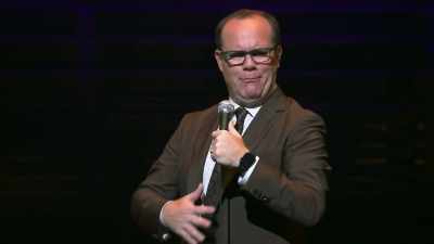 [cheers and applause] - Tom Papa: Human Mule