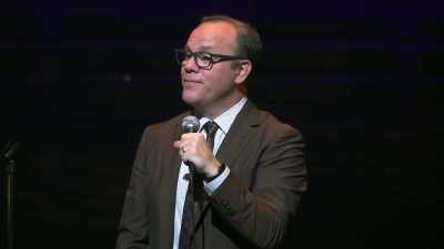 [cheers and applause] - Tom Papa: Human Mule