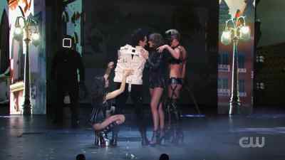[cheers and applause] - Criss Angel's Magic with the Stars