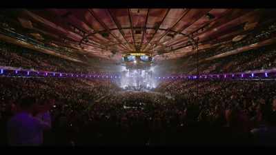 (cheers and applause) - Billy Joel: The 100th - Live at Madison Square Garden