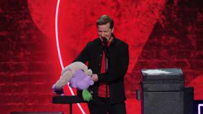 [cheers and applause] - Jeff Dunham:  I'm With Cupid
