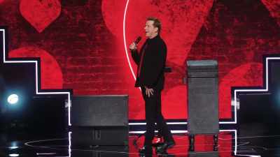 [cheers and applause] - Jeff Dunham:  I'm With Cupid