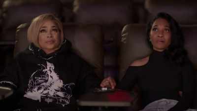 [ cheers and applause ] - TLC Forever