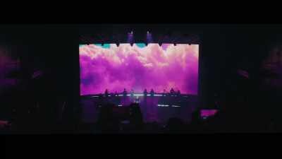 [cheers and applause] - Taylor Swift City of Lover Concert