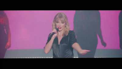 [cheers and applause] - Taylor Swift City of Lover Concert