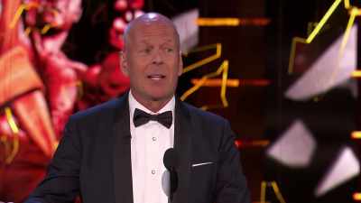 [ Cheers and applause ] - Comedy Central Roast of Bruce Willis